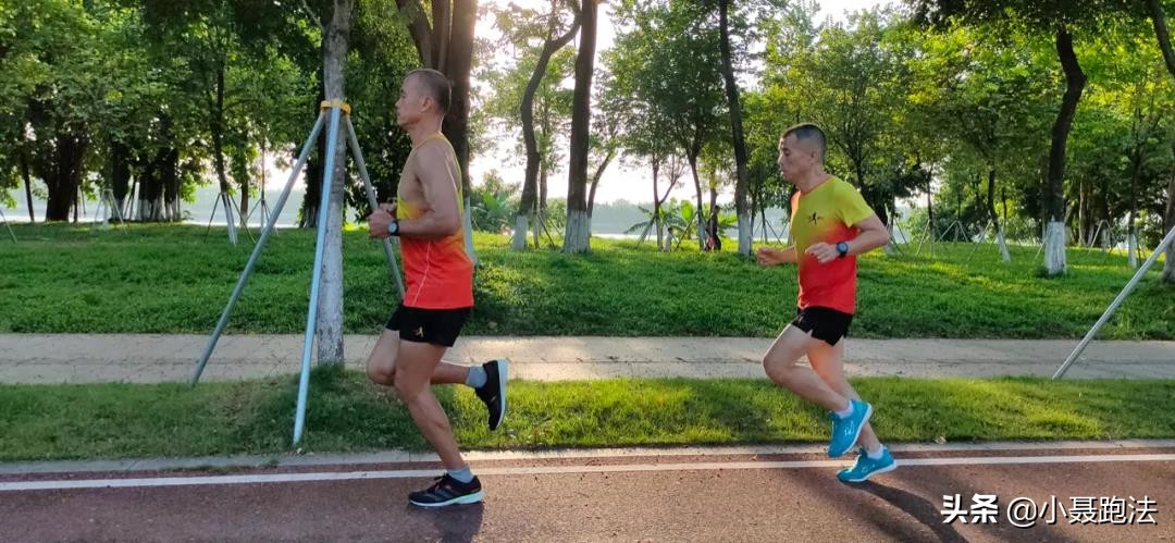小聂跑步技术视频,小聂跑法是否科学