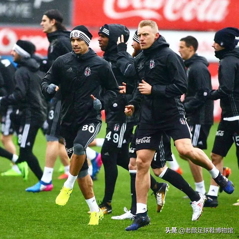 马竞前锋微商处购买厂货球鞋作秀,欧美球星居然还自己掏钱买球鞋