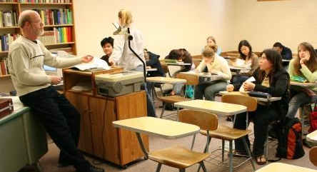 在美国非法滞留再次申请签证,在美国签证被拒怎么办