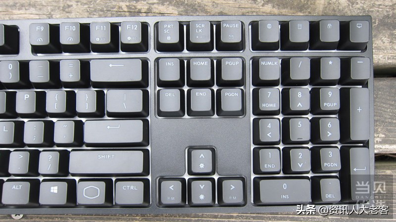 码字党最好用的机械键盘,酷冷烈焰枪键盘