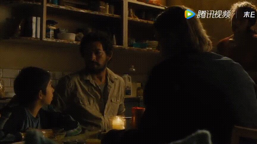 布拉德皮特末日之战混剪,末日丧尸布拉德皮特