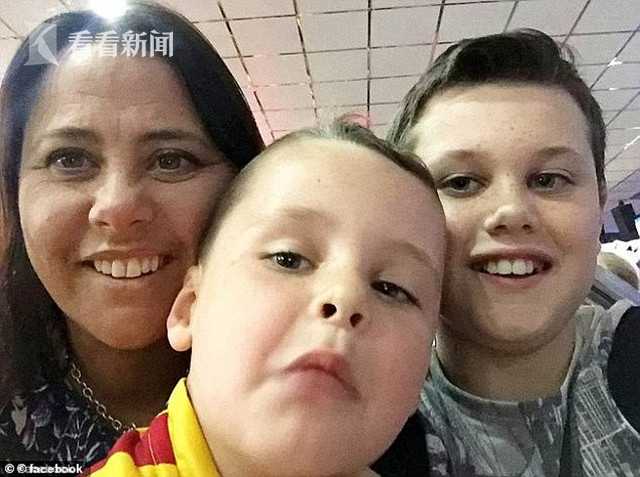 男子中*彩大**买豪车*欢寻**败露勒死两子后捅妻自杀