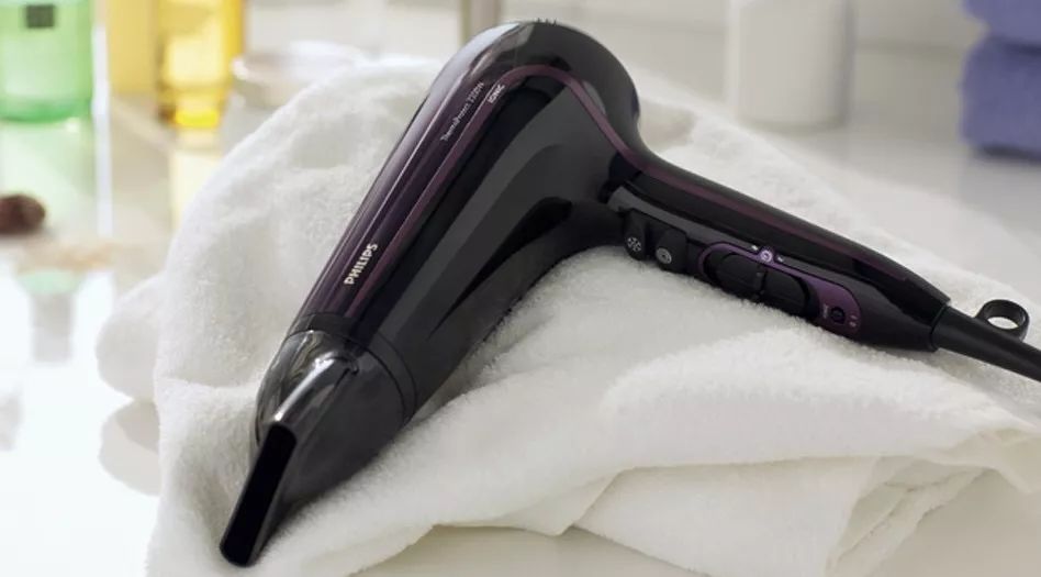 如何不洗澡让猫咪的毛发干净,怎么可以让猫咪不掉毛