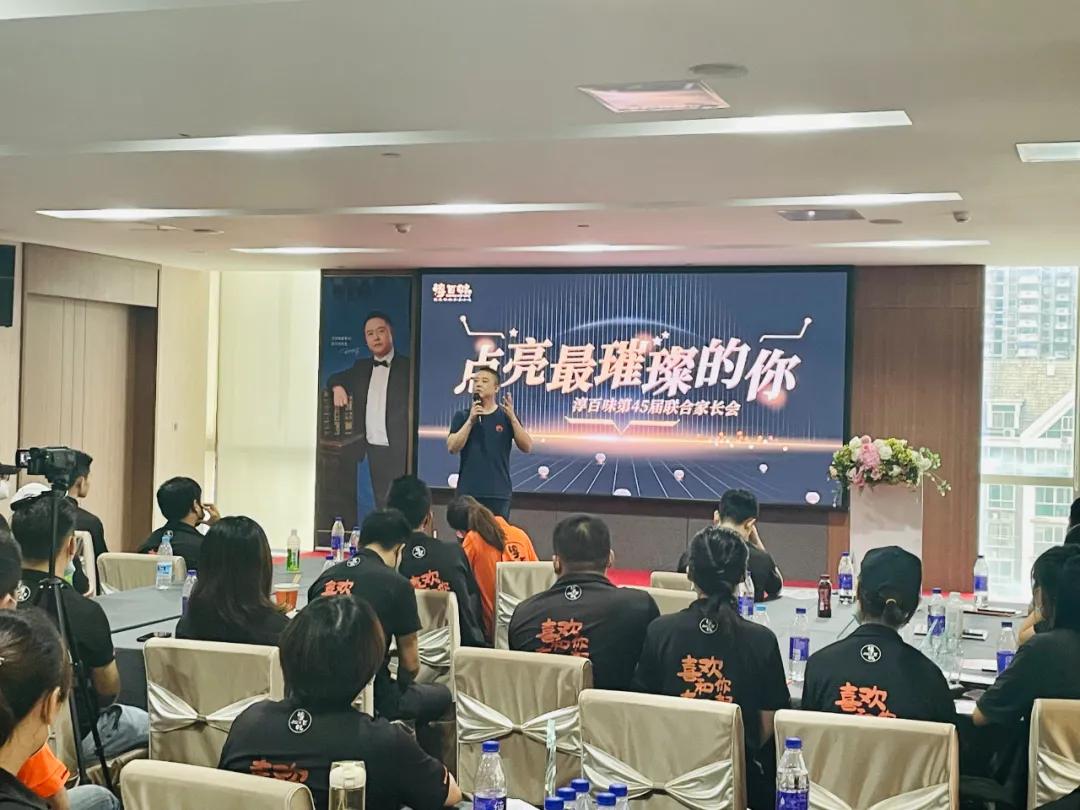 沙县小吃改头换面,沙县小吃如何创新转型