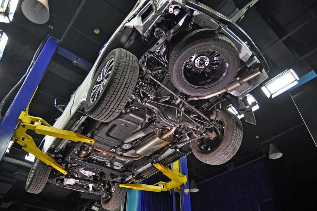 4s店说加钱换好一点机油 (4s店怎么坑机油)