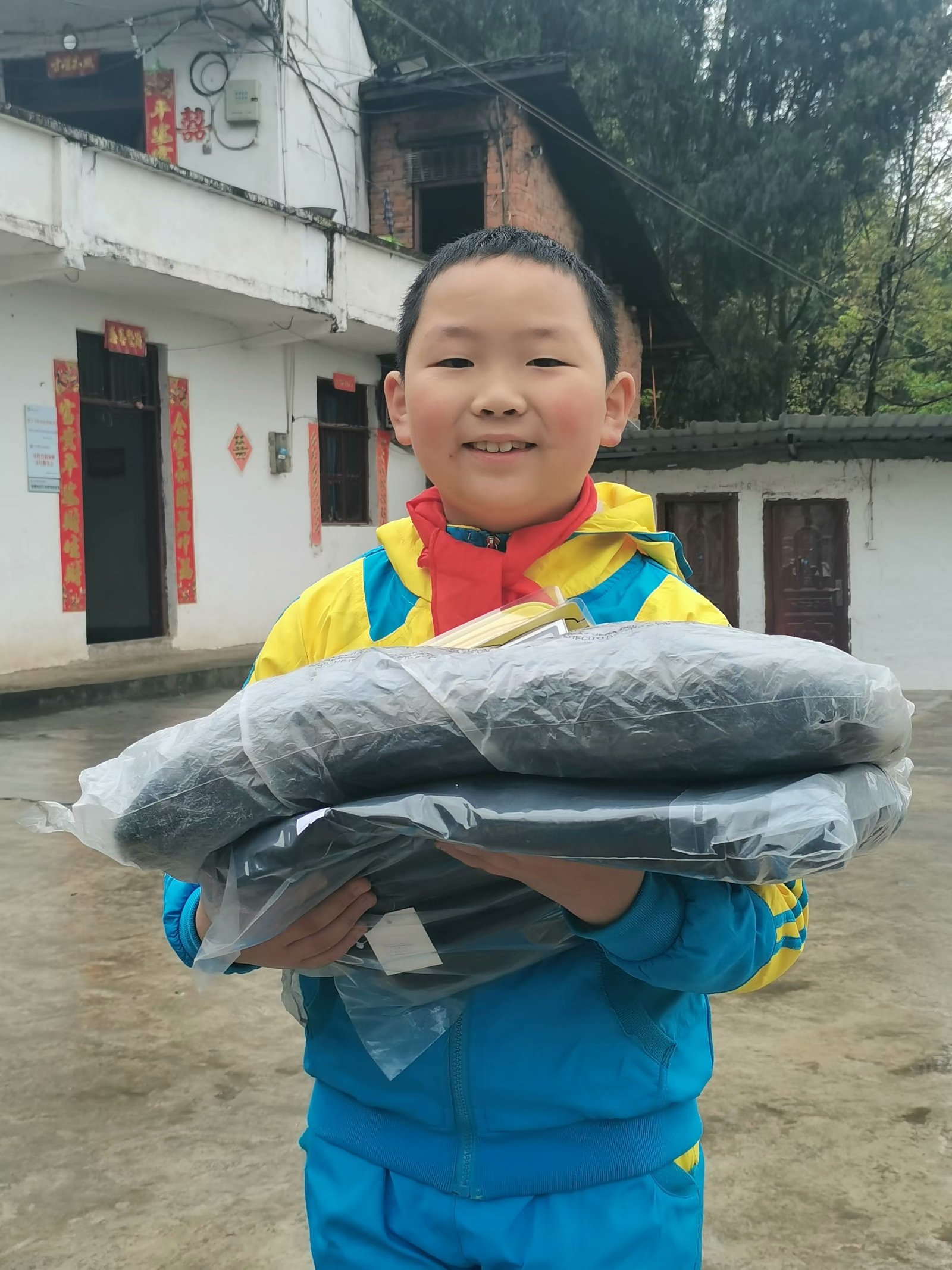 为留守儿童捐本书,为留守儿童捐赠旧书