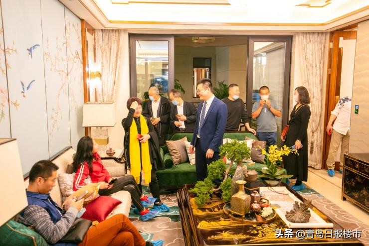 耀世而来一鉴倾心！“星河湾传奇”点燃岛城之夏