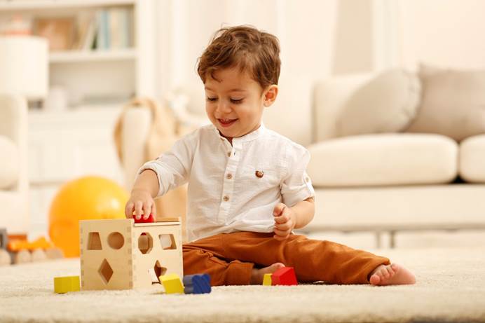 美赞臣三段奶粉会导致便秘吗,宝宝喝美赞臣铂睿会引起便秘吗