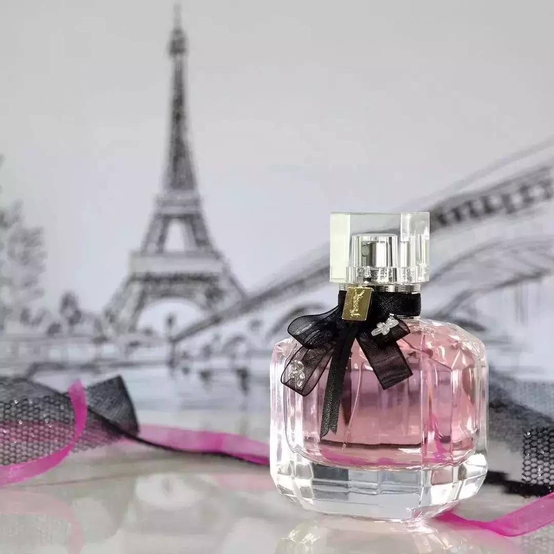 粉粉粉粉粉粉出屏幕的樱花限定来啦，看过就算买过！