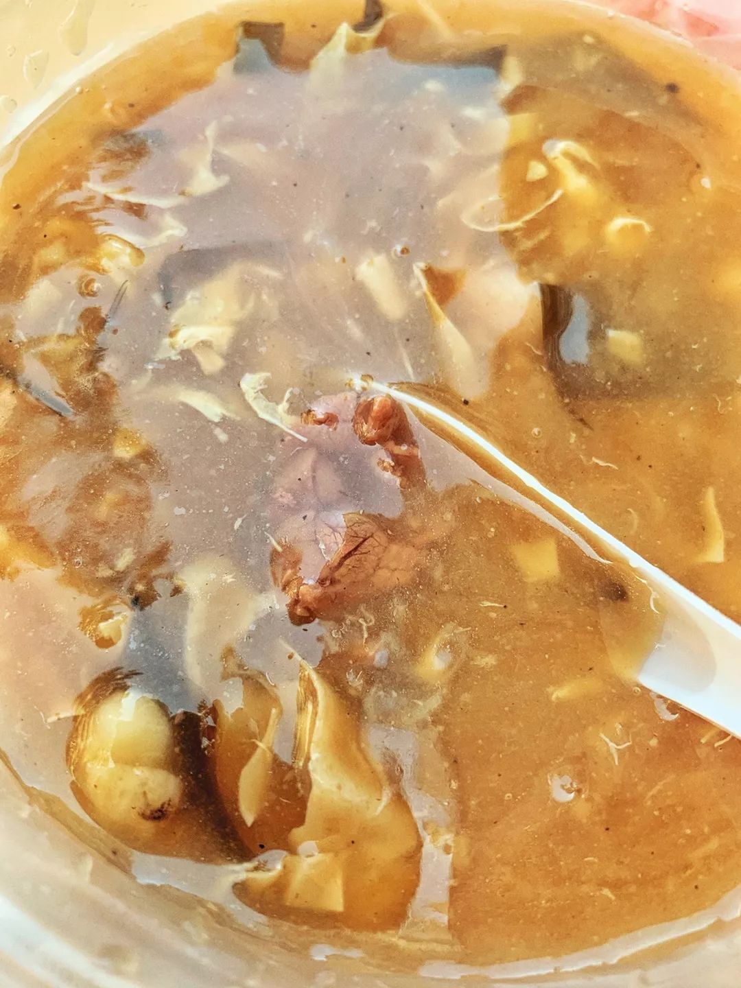 上海哪里有清真美食,上海网红广场美食街