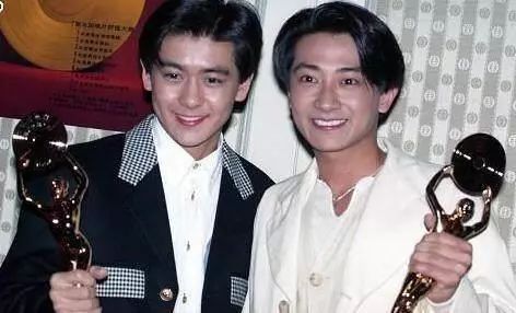 童年男神重回娱乐圈,童年网红爆款