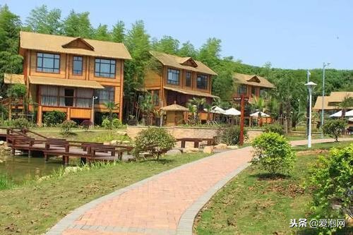 中国最具魅力的、最浪漫的温泉度假村：湖北洪湖悦兮半岛温泉！