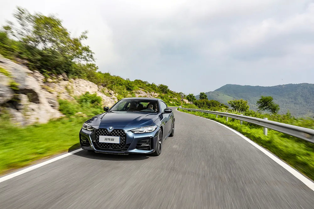 bmw4系四门,细说全新bmw4系双门轿跑