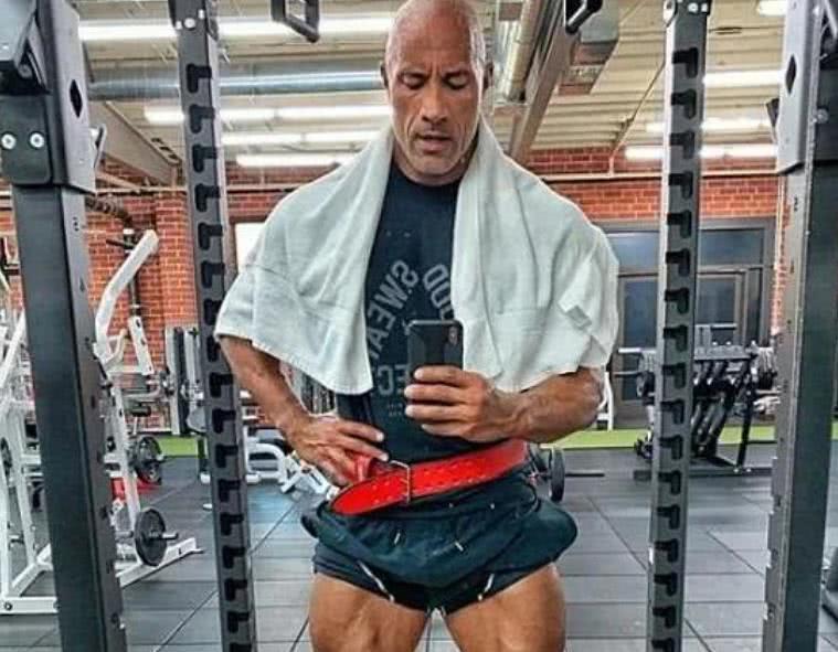 有一种基因叫贾静雯女儿,强森女儿到底有多美