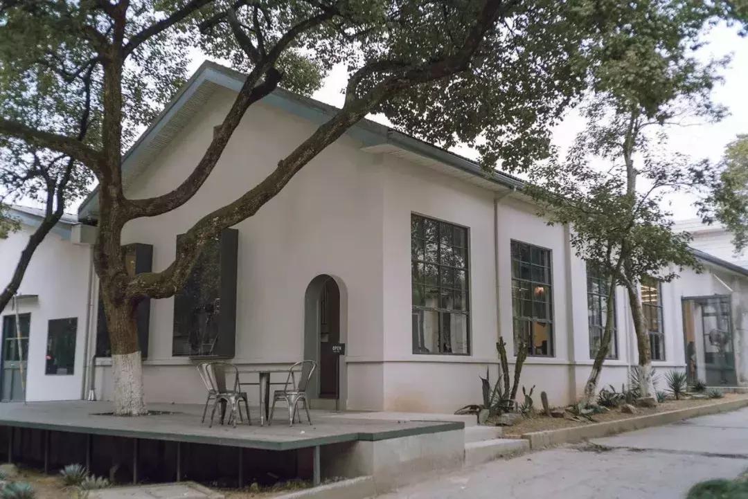 杭州像莫奈花园的地方,杭州打卡网红景点彩虹小镇