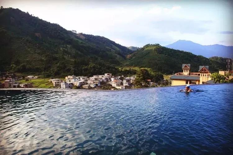 热水温泉度假村内泡温泉,中古温泉高海拔泡温泉