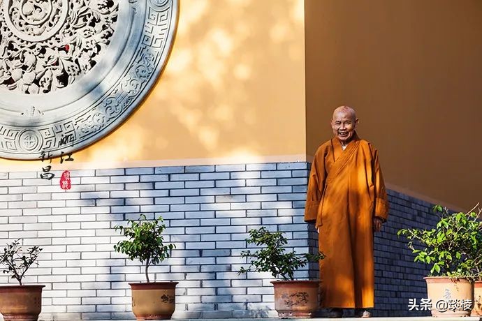 耗尽三生三世,造就的江南第一大佛,竟是“减肥”版的石窟弥勒