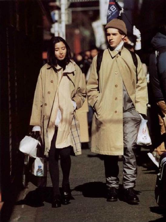 风衣造型穿出优雅文艺范,风衣时尚穿搭穿出高级感