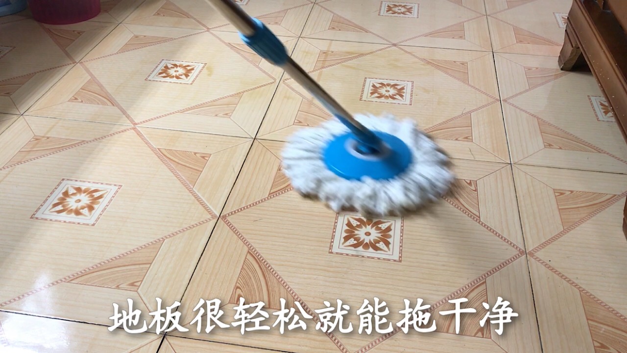 清水拖地干净不留水渍,怎样拖地地板才会干净又亮