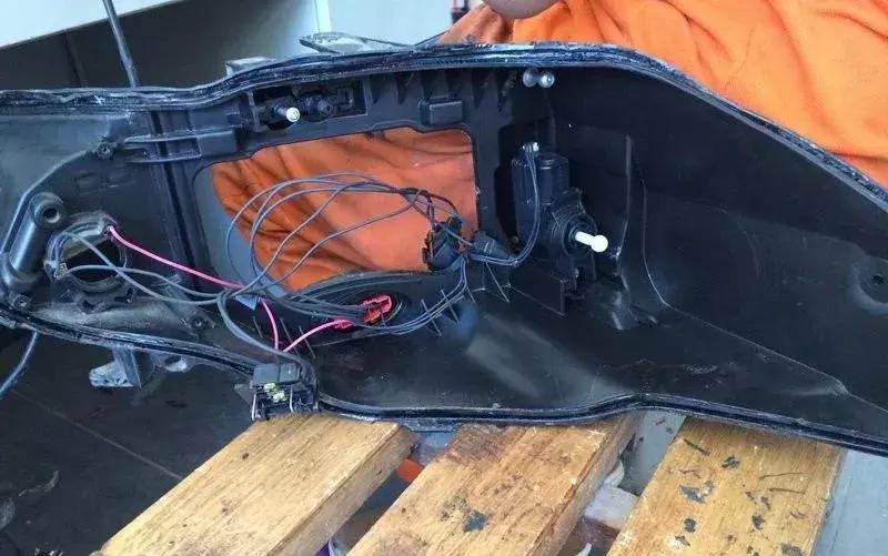 想改个车灯不知道改什么车灯好,想改但是不知改什么