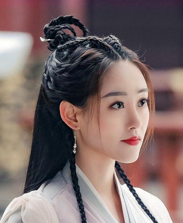 倚天屠龙记张无忌爱不爱赵敏,倚天屠龙记对张无忌有意思的女人