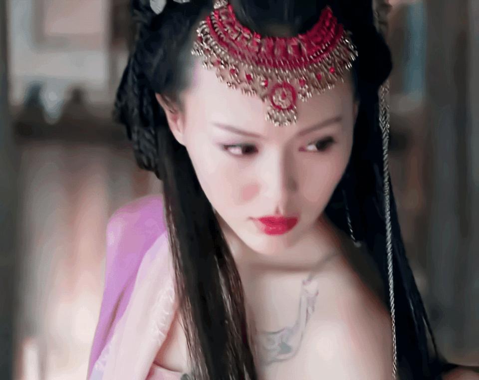 唐嫣再扮紫萱肉眼打碎角色滤镜,唐嫣时隔11年再扮紫萱冻龄美貌