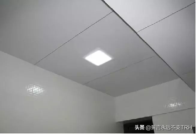 板材类建筑装饰材料,装饰面板一般是什么材料