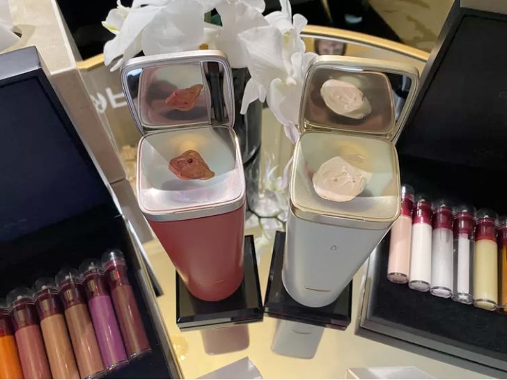 粉底液口红上妆白里透红,粉底液口红