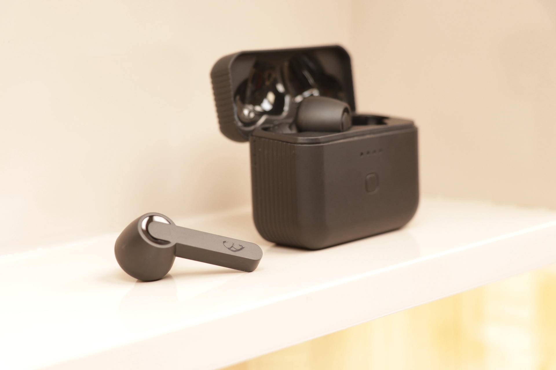 aigo蓝牙耳机t20,aigo蓝牙耳机t18还是t20好