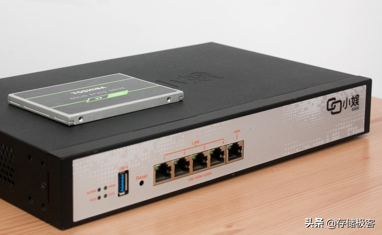 70块买回一个矿渣：512M内存，内置1个硬盘、可刷6种固件可玩性高