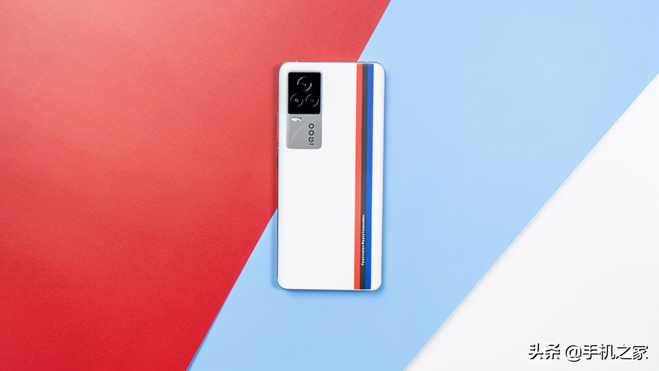 iqooneo5s和iqoo7更推荐哪个,iqoo7的30w快充有多快