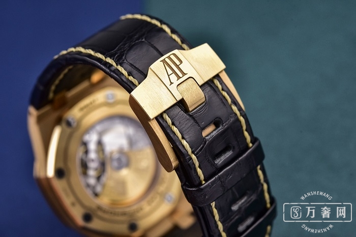 打破常规做离岸先锋，爱彼皇家橡树26470OROO.A002CR.01腕表