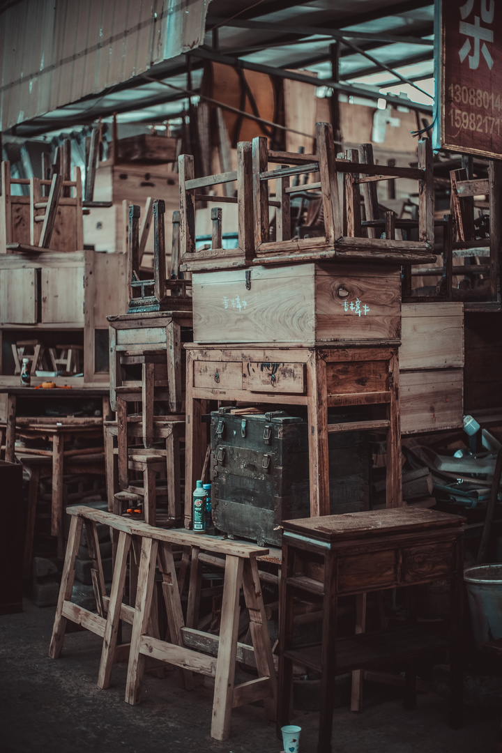 亮佳鸿华二手市场属于成都哪个区,亮佳鸿华二手市场在三环路外吗