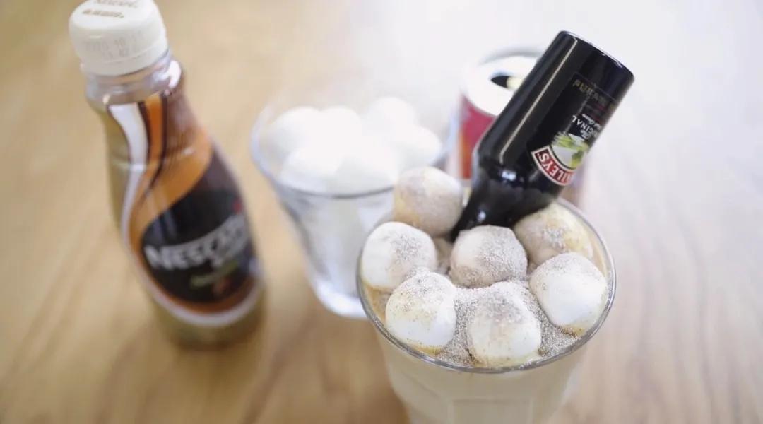 适合秋冬的鸡尾酒,挑一款很温馨的鸡尾酒