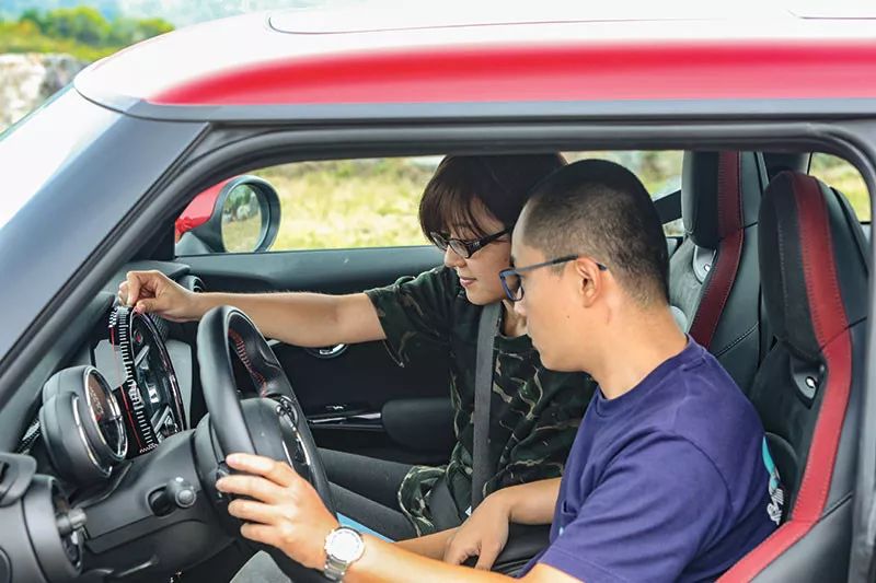 2017娆緈inijohncooper瀹炶溅閴磋祻,2020娆惧叏鏂癿inijohncooper