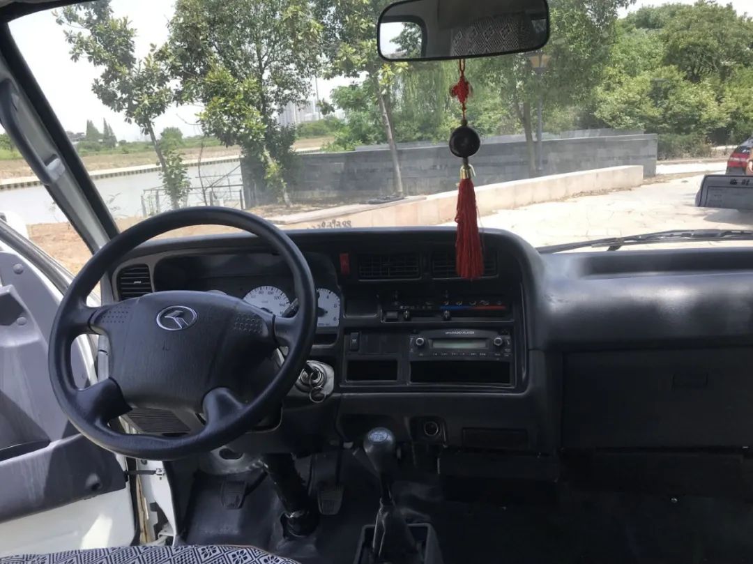 5万带侧滑门的车5座,十多万侧滑门的车