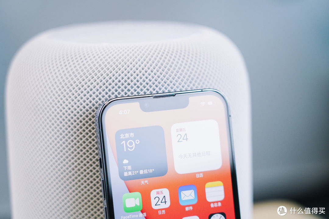 iphone13pro后盖苹果标,iphone13pro换电芯使用感受