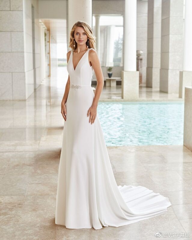 荷兰模特#BregjeHeinen#为婚纱品牌拍摄2020目录