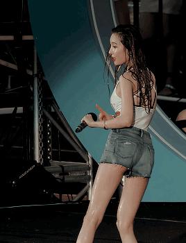 给经纪人买房，送粉丝口红，宣美是在变相弥补懊悔吧？