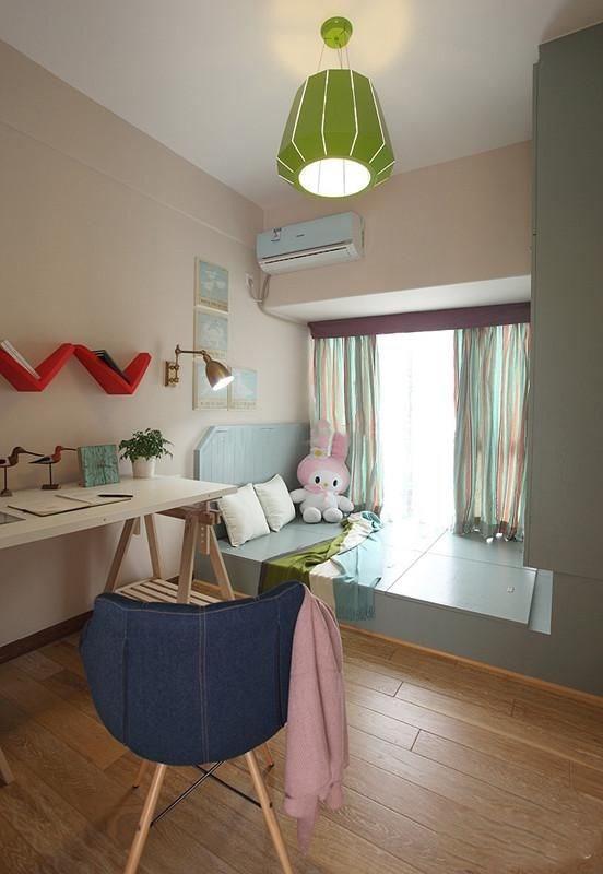 如何利用飘窗变成一张床,飘窗空着好不好