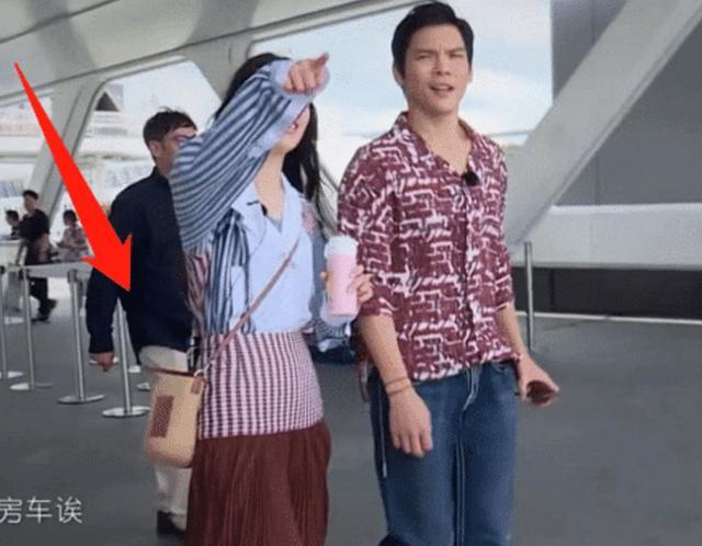 有一种炫富叫杨幂的小包包,郭碧婷包包