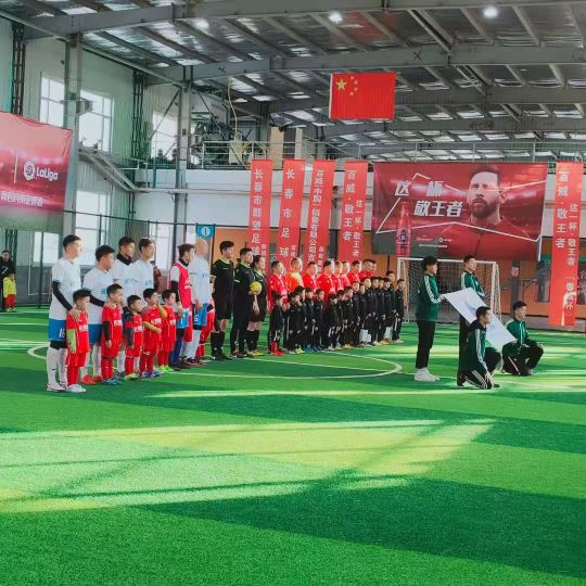 开整了，屋里踢，叮当的地点老二道河子区，没有坦克的兵工场