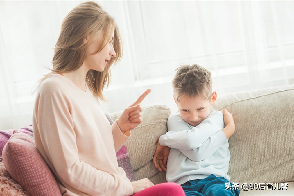 打孩子拿什么打比较好,孩子该不该打如何打