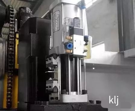 加工中心撞到了你怎么办