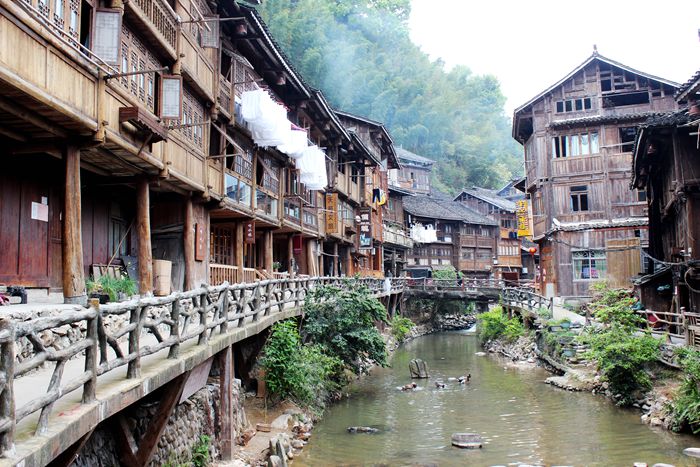 贵州省少数民族侗寨,贵州肇兴侗寨和千户苗寨的区别