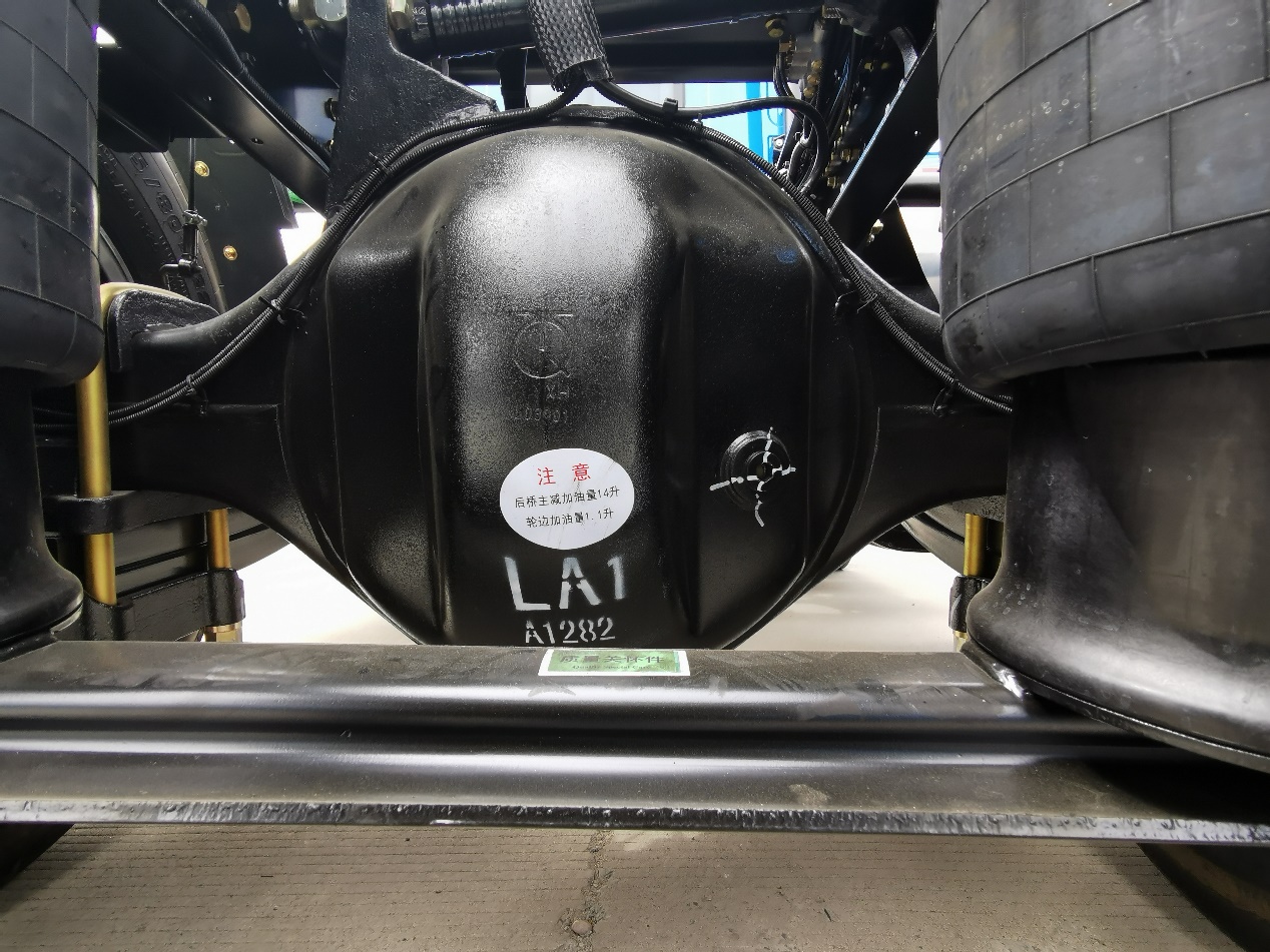 自动挡欧曼gtl,欧曼自动挡牵引车图片