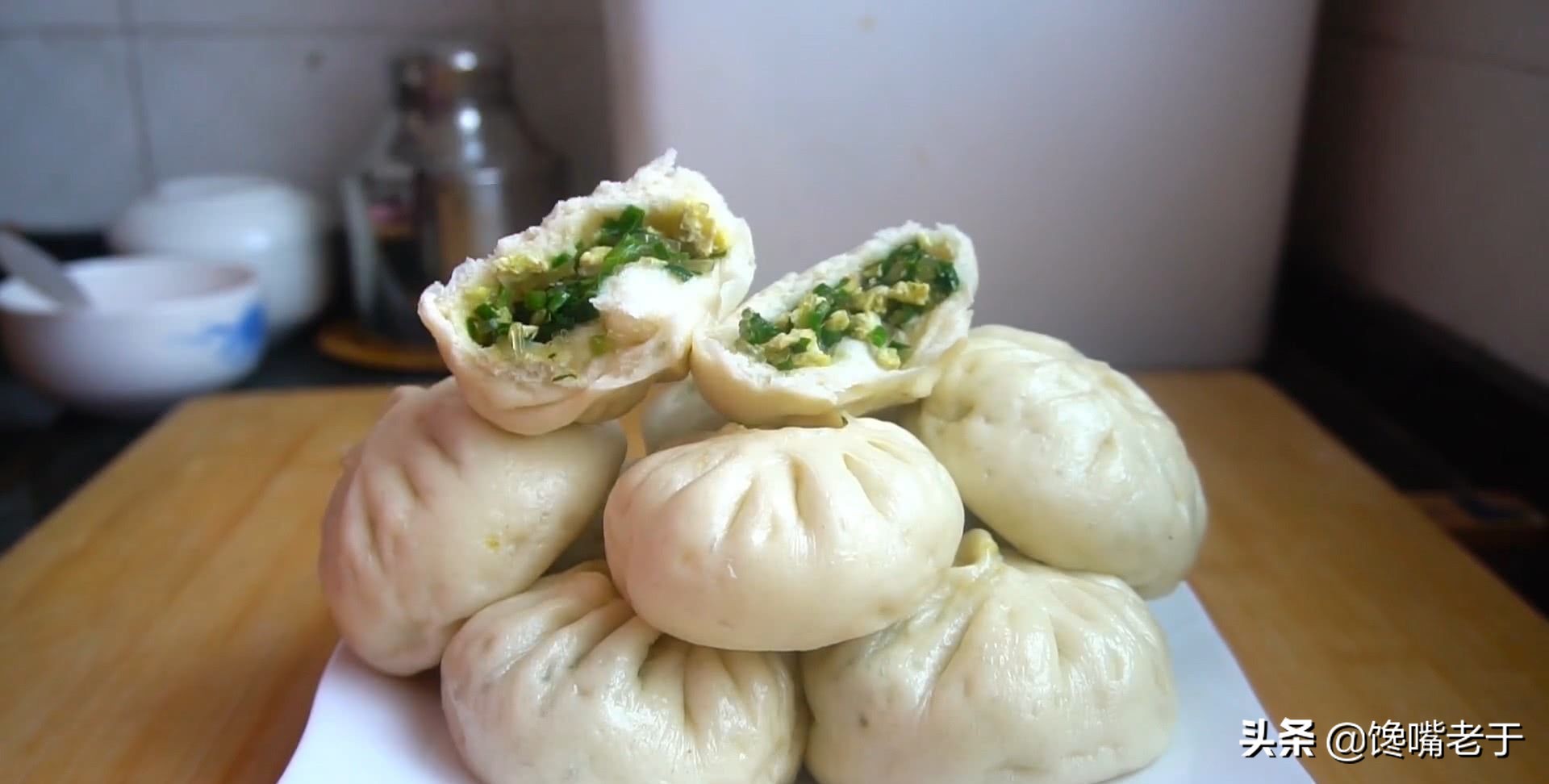 蒸包子是冷水蒸还是开水蒸包子,蒸包子是用冷水蒸好还是开水蒸好