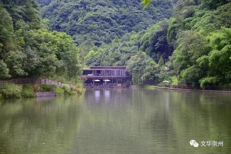 山川美景与世无争的世外桃源,依山傍水尽享人间仙境