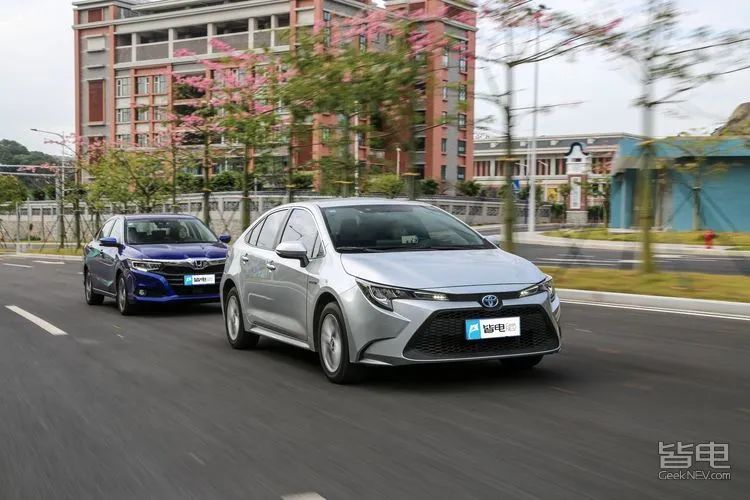 狭路相逢中的丰田,本田大战本田