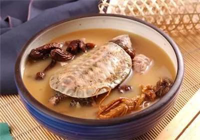 除了蝙蝠还有什么野生动物不能吃,十大不能吃的野生蝙蝠